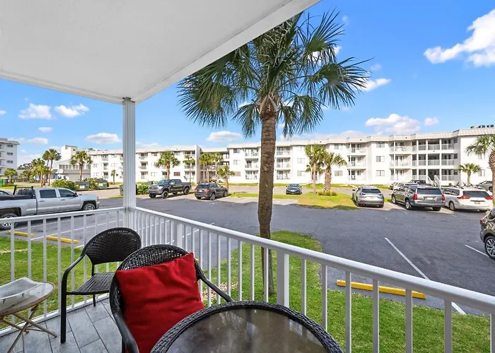 Aparthotel A Wave From It Gulf Shores