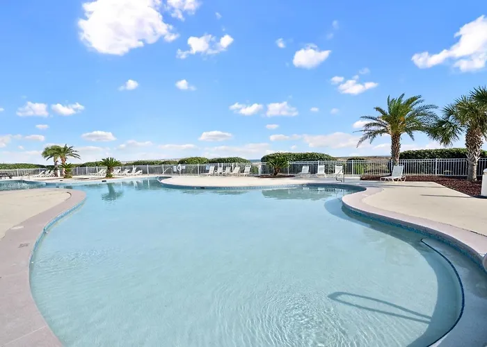 A Wave From It Aparthotel 3*